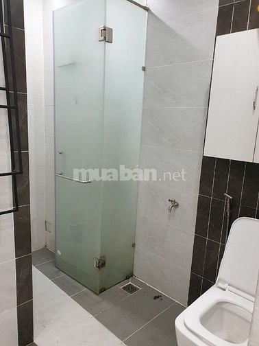 Cho thuê nhà hẻm 5m C/xá Phú Lâm B P.13 Quận 6 giá 10 triệu – 75m2