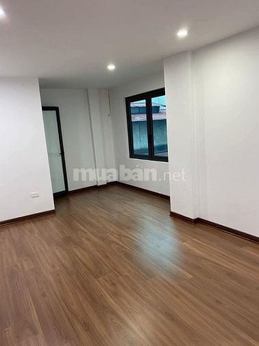 Bán nhà ngõ 279 Đội Cấn, cách đường ôtô tránh 15m, nhà mới đẹp 