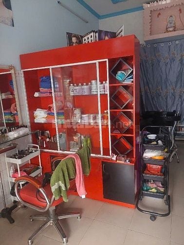 Cho thuê mặt bằng salon tóc nữ - giá 4 triệu