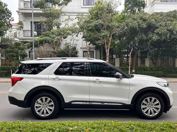 Cần bán Ford Explorer 2.3L EcoBoots sx 2021 mới khét- 1 chủ sử dụng.