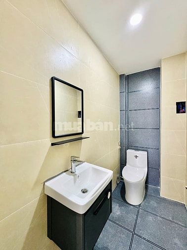 ✅Chính chủ bán nhà 40m2 đường Bàu Cát, Tân Bình chỉ 2tỷ590. 3 tầng 3PN