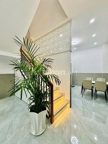 ✅Chính chủ bán nhà 40m2 đường Bàu Cát, Tân Bình chỉ 2tỷ590. 3 tầng 3PN