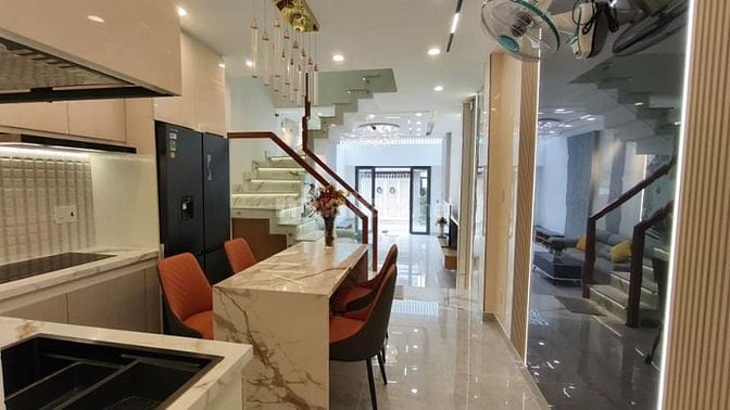 Bán nhà Xô Viết Nghệ Tĩnh, Phường 21, Bình Thạnh, Giá 3 tỷ500/55m, SHR