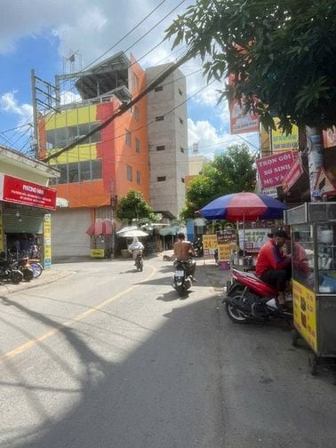 Bán gấp nhà MT Liên Khu 5-6 , P. Bình Hưng Hoà B, Quận Bình Tân..