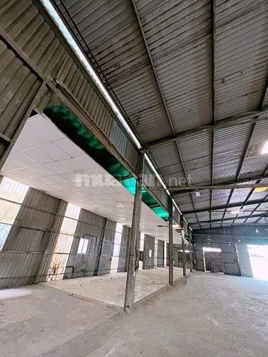 Cho thuê Kho làm nhà xưởng MT Lò Lu, Q9, HCM 1500 m2, bề ngang 25m