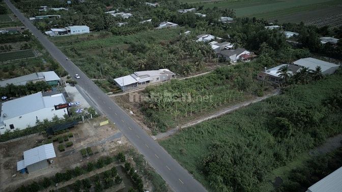 Cần ra khu đất nghỉ dưỡng 2100m2, tặng nhà cấp 4 kiên cố 