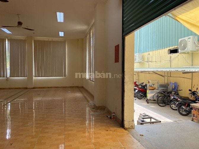 Cho thuê văn phòng + KHO Mặt Tiền Phan Văn Trị, Gò Vấp DT: 300m2