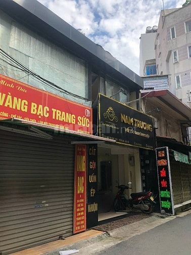 Cho thuê nhà ngõ 35 Cát Linh Đống Đa ngõ rộng kinh doanh tốt 