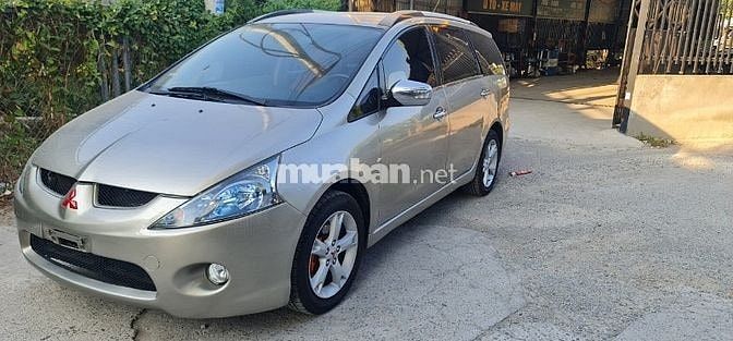 Bán xe Mitshubishi Grandis 2008, xe đẹp nguyên bản ko lỗi, lạnh tốt