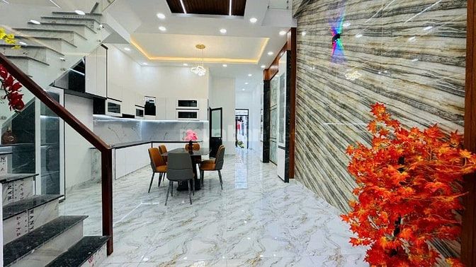 Nhà Thật giá thật 100m2 gì 610Tr bình Chánh sổ Hồng riêng  