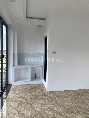 Cho thuê căn hộ dich vụ mặt tiền Lê Văn Lương giá 45T/tháng 