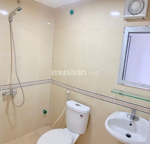 Chính chủ cho thuê căn góc 100m2 tầng 20 Chung cư Đông Đô, 