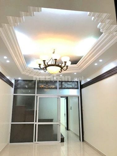 Nhà phân lô khu Đầm Trấu, HBT làm văn phòng cty, 60m2, 5 tầng. 21tr/th