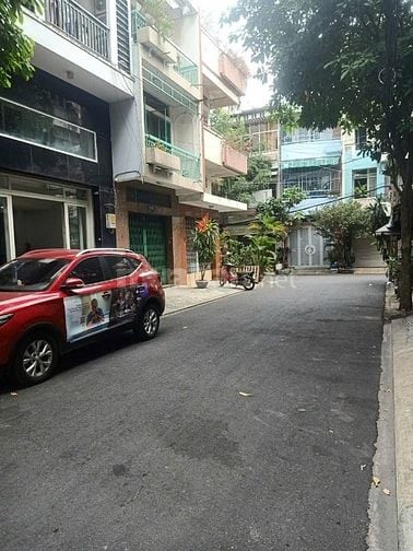 Bán khách sạn Bàu Cát, Phường 14, Quận Tân Bình, 23 phòng