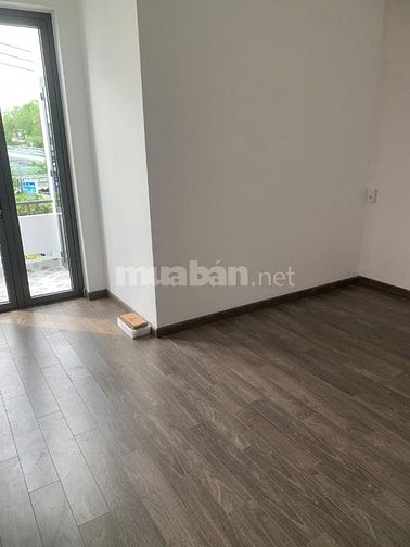 🏠💯 nhà mới mặt tiền phường 12 gv,dt: 4,5x15 1 lầu