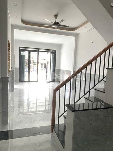 🏠💯 nhà mới mặt tiền phường 12 gv,dt: 4,5x15 1 lầu