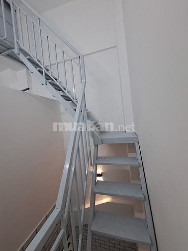 Nhà mới tuyệt đẹp, Bến Bình Đông, P13, Q8. Nhà 3mx17m, 1trệt, 1lầu, ST
