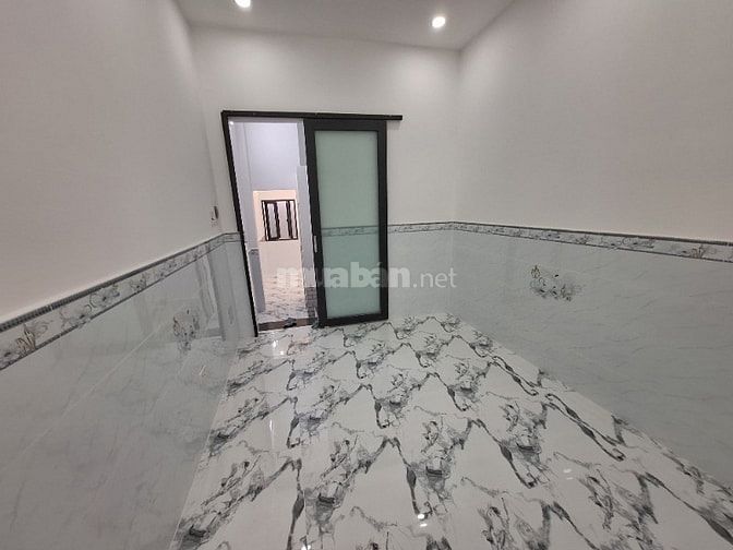 Nhà mới tuyệt đẹp, Bến Bình Đông, P13, Q8. Nhà 3mx17m, 1trệt, 1lầu, ST