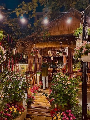 Sang quán Cafe 1000m2 mt QL13 Cũ-Thủ Đức, thuê mặt bằng chỉ 15tr/tháng