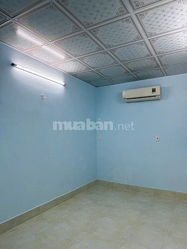 Cho thuê nhà MT Hiệp Nhất P.4 Q.Tân Bình giá 12 triệu 52m².