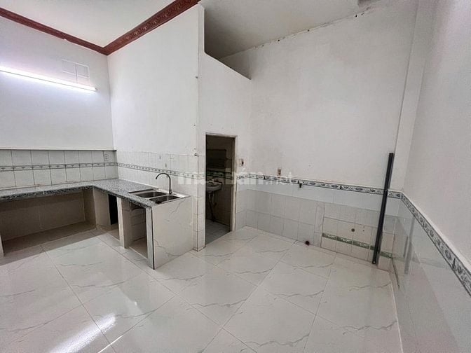 Cho thuê nhà nguyên căn 34/4 Trung Mỹ - Tân Xuân, DT 80 m2, 1PK, 2PN