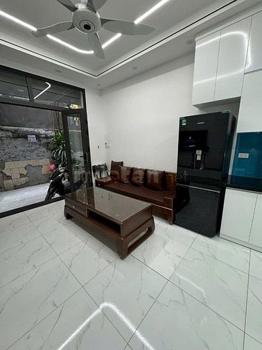 LÊ LỢI 5 TẦNG THANG MÁY, cách phố 1 nhà, 35m2 giá 8.66 tỷ