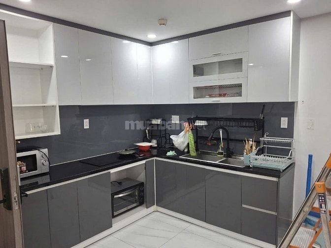 Hàng ngộp cuối năm chỉ 2tỷ850 có ngay căn hộ 70m2 tại Saigonres Plaza