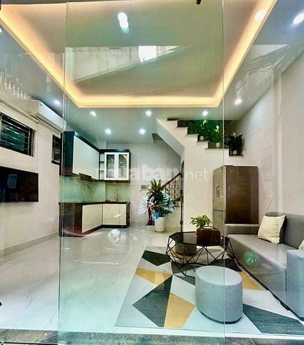 BẠCH MAI, NHÀ DTSD 30M2, DT SỔ 23M2, GIÁ 5.6 TỈ, CĂN GÓC BA THOÁNG.