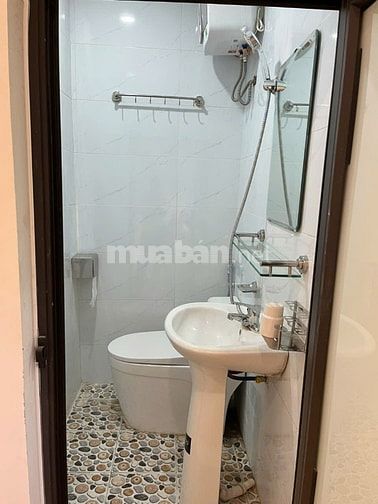 Bán nhà mặt phố Tân Khai, Hoàng Mai, DT 60m2, mặt tiền rộng dễ KD