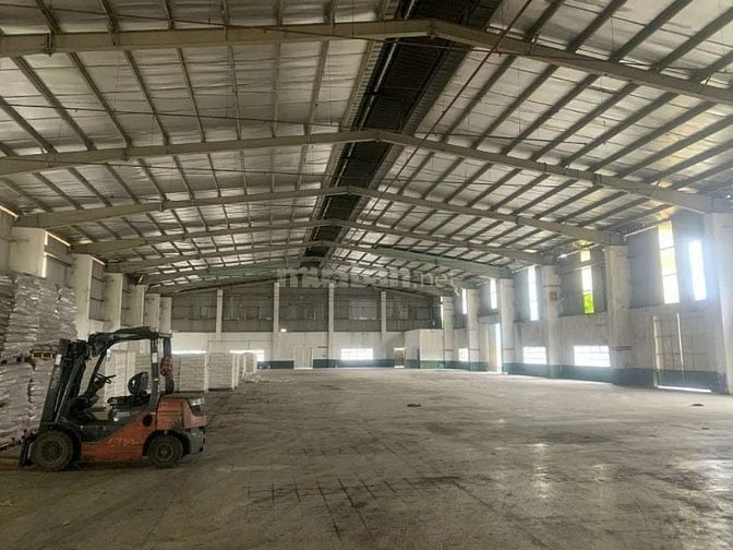 Cho thuê kho xưởng KCN Tân Tạo,Bình Tân,KV: 4.000m2,X:2.100m2,vp:500m2