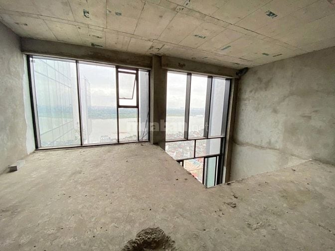  Bán căn Penthouse Sun Ancora Lương Yên, DT gần 200 m2, ở sướng!