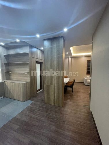 Căn góc 3PN 110m2 3 mặt thoáng 28 Xuân La full nội thất, bao thuế phí 