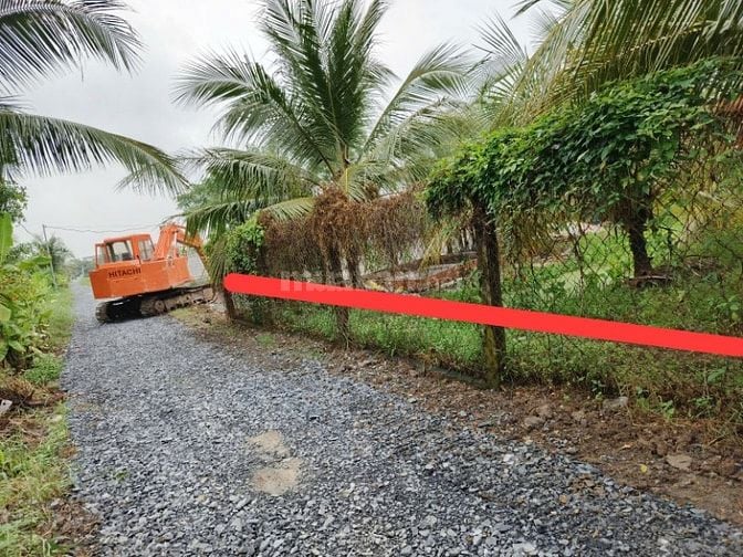 💥Bán 1000m đất nông nghiệp xen kẹt hiếm ở P.4, TP Tân An, sổ đỏ 2ty9