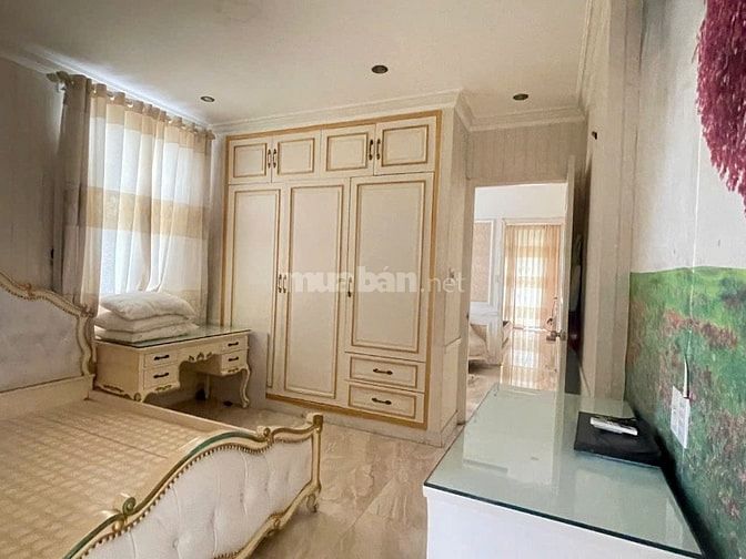 Bán nhà biệt thự An Phú An Khánh Quận 2 cũ đường 17 TP Thủ Đức 200m2