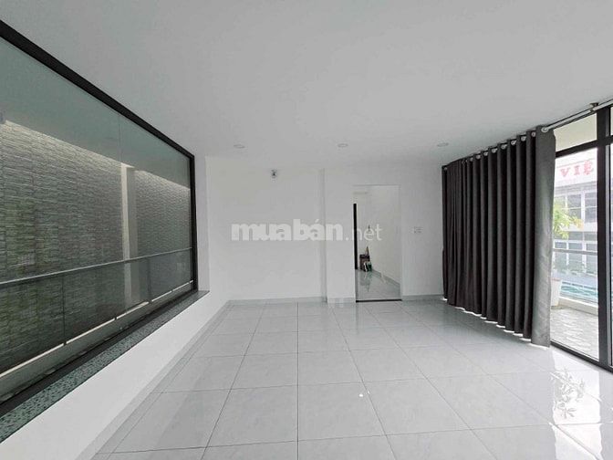 Bán gấp VILLA 2 Mặt Tiền - CẠNH KĐT PHÚ MỸ HƯNG - 200M2 (10x20) 