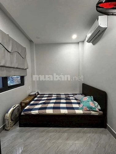 Bán gấp nhà Đặng Văn Ngữ, Phú Nhuận. Giá 2,99 tỷ/52m2, hẻm xe hơi 5m