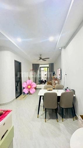 Bán gấp nhà Đặng Văn Ngữ, Phú Nhuận. Giá 2,99 tỷ/52m2, hẻm xe hơi 5m