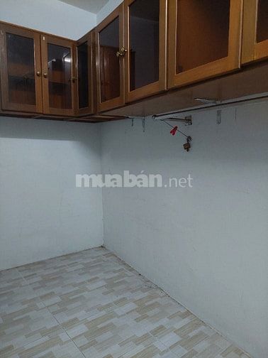 Bán nhà 443/30B Lê Văn Sỹ 30m2 2 tầng đúc giá 5 tỷ