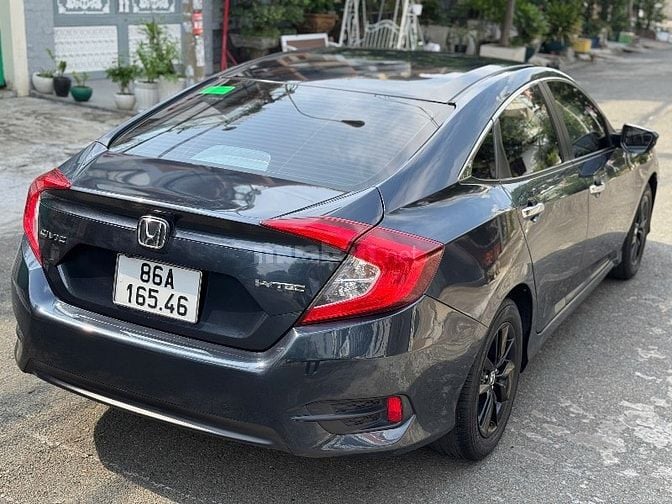 Honda Civic 1.8G Vin 2020 Đkí T1/2021 màu xanh xe cực đẹp 