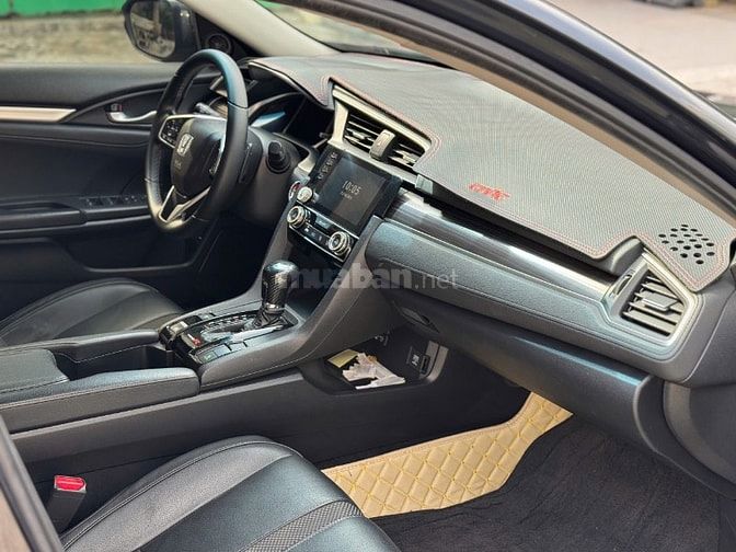 Bán xe Honda CiVic 1.8G Vin 2020. Đăng ký T1/2021. Màu xanh