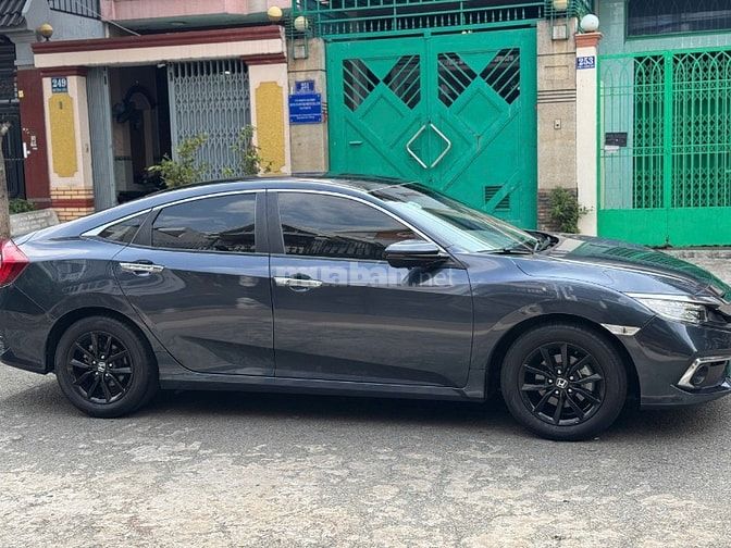 Bán xe Honda CiVic 1.8G Vin 2020. Đăng ký T1/2021. Màu xanh