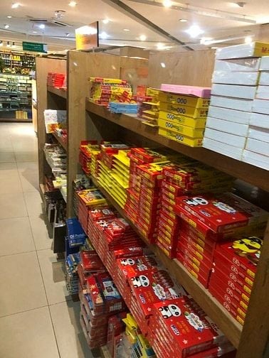 Cần tuyển nhân viên nam nữ cho shop Tuyết Mai đóng gói bánh kẹo Mỹ phẩ