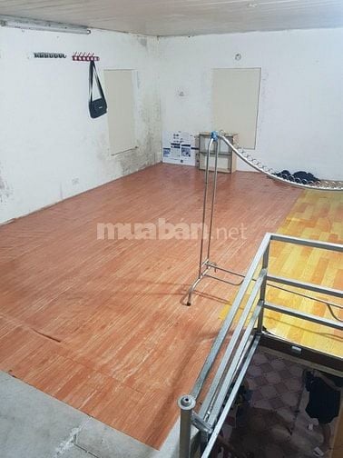 CHÍNH CHỦ bán nhà cấp 4 trong ngõ 364 Giải Phóng, DT sử dụng 52m2, giá