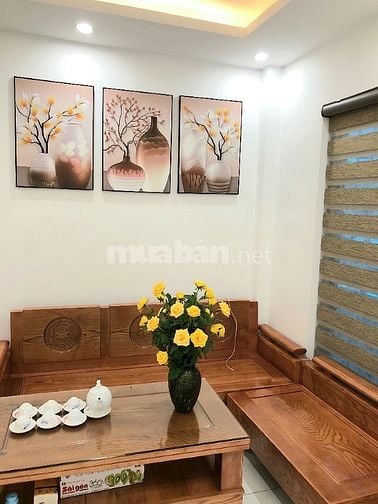 Nhà đẹp kinh doanh,oto đi qua,đầy đủ nội thất,giá 5 tỷ 50 ,Phú Lương