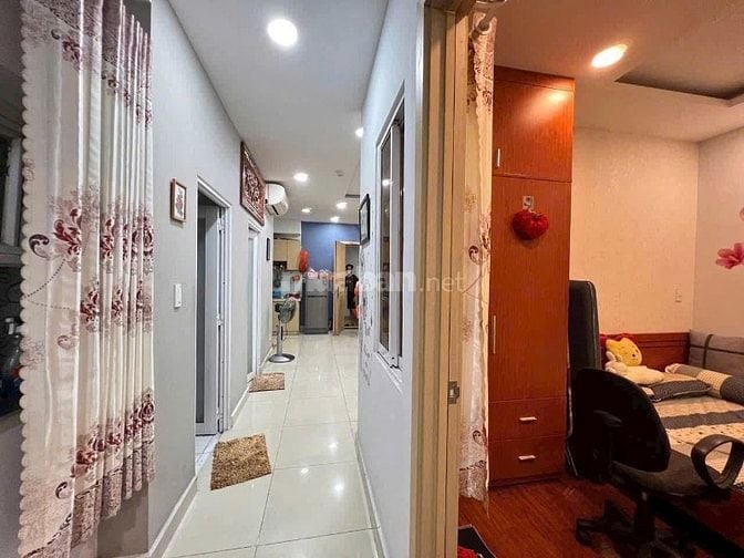 Chung cư Oriental Plaza, Âu Cơ, Tân Phú: 13tr/th, 91m2, 2pn 2wc có nội