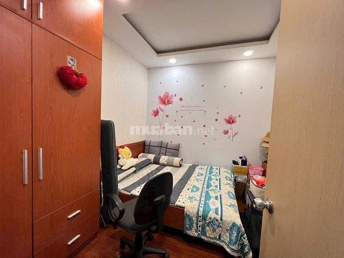 Chung cư Oriental Plaza, Âu Cơ, Tân Phú: 13tr/th, 91m2, 2pn 2wc có nội