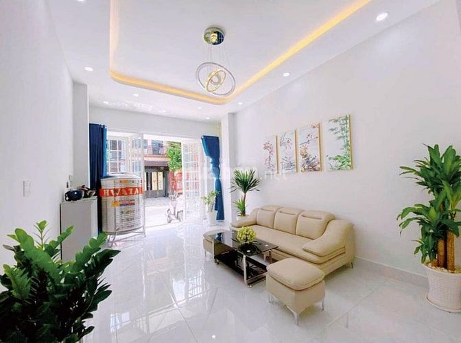 ĐỊNH CƯ BÁN GẤP NHÀ BÀN CỜ,QUẬN 3, 52M2 GIÁ 1.62 TỶ, SHR, NH CHO VAY