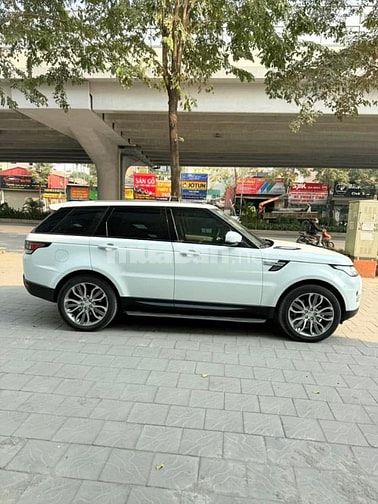 Bán Range Rover Sport Autobiography 3.0L, 07 chỗ, sản xuất 2013.