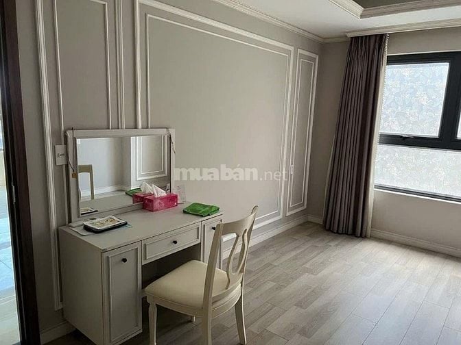 Cắt lỗ bán gấp căn hộ 80m2 Botanic Tower Phú Nhuận chỉ 2tỷ880