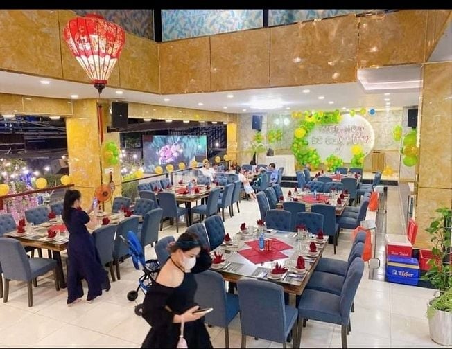 Sang nhượng nhà hàng 2000m2 đường Phan Văn Trị-Gò Vấp,gần Vincom Plaza